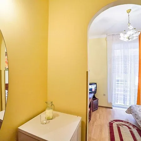 в в центрі трускавця - 50 м до центрального бювету Hotel 4*