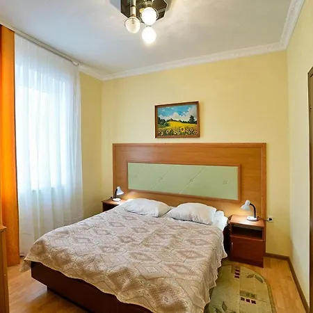 Hotel в в центрі трускавця - 50 м до центрального бювету Truskavets